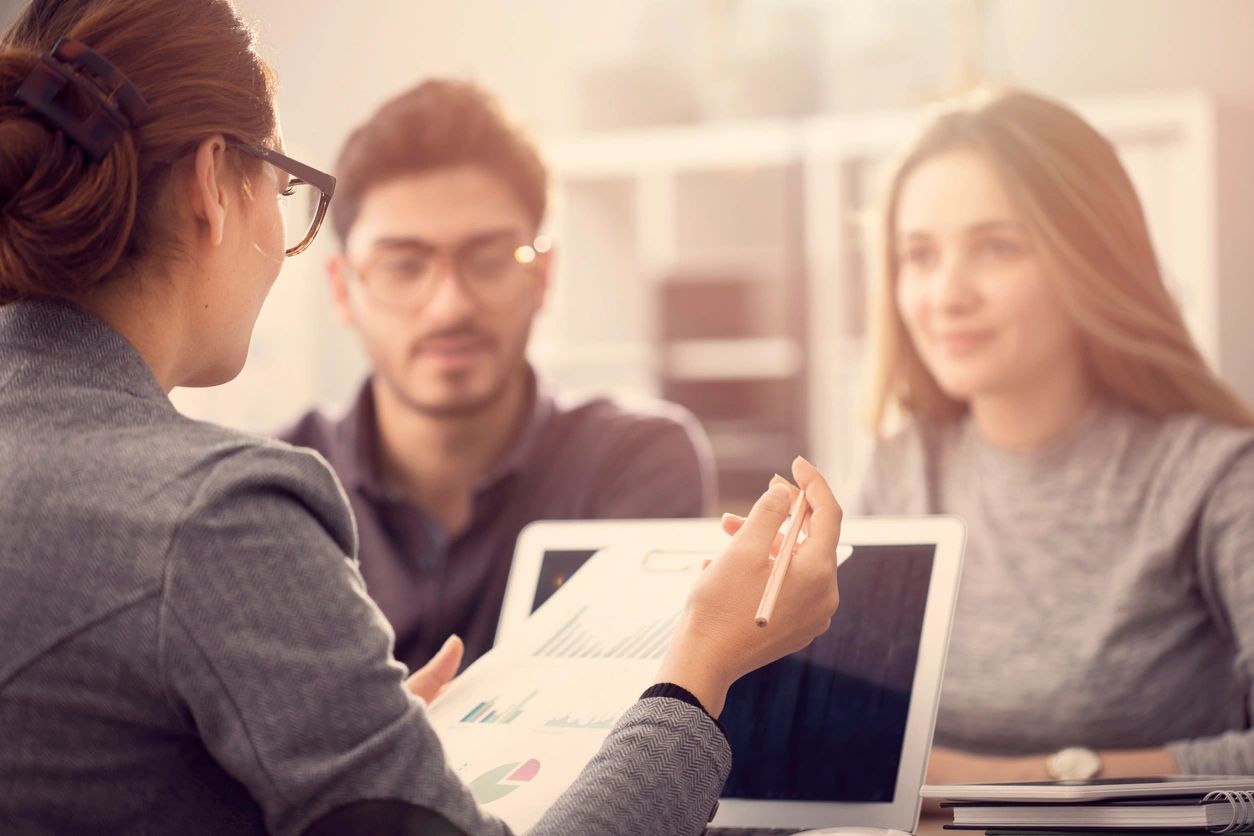 why your financial advising business is getting no clients